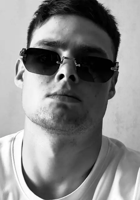 Hxvrmxn из Амстердама, ищу на сайте знакомства на одну ночь