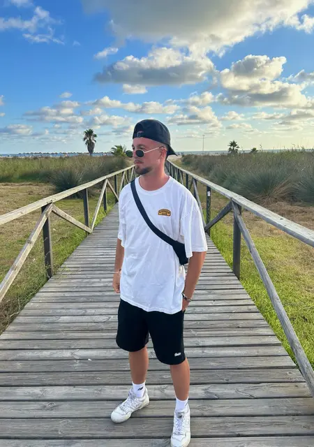 Soy Big Boss, 30 años, conociéndome para pasatiempo agradable en Valencia