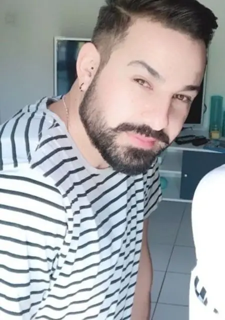 Kenzo из Парижа, мне 31, познакомлюсь