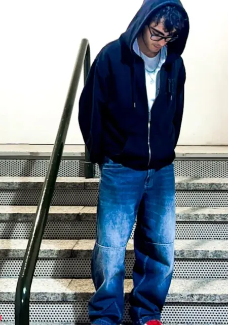 Rodri из Мадрида, мне 20, познакомлюсь без обязательств