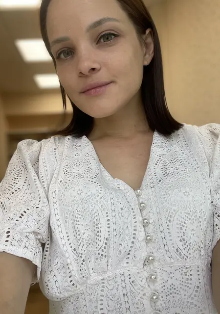 Я Лика, 25, из Брюсселя, ищу знакомства на одну ночь