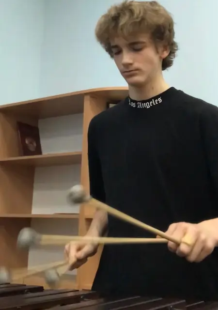 Я Mykola, 25 років, знайомлюсь без зобов'язань у Кагарлике