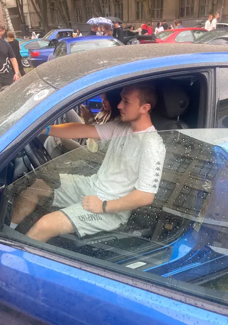 Я Кирилл, 19, из Гомеля, ищу знакомства без обязательств