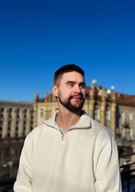 Андрій з Чернігів, шукаю на сайті знайомства без зобов'язань