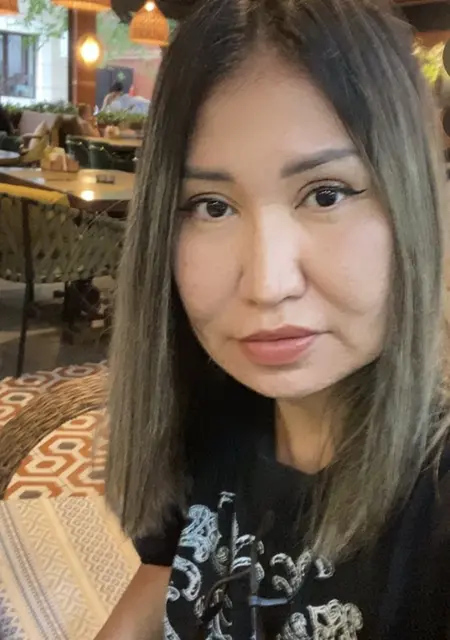 Дина из Алматы, мне 41, познакомлюсь для приятного времяпровождения