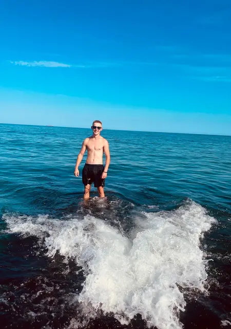 Kalyasik из Коростеня, мне 21, познакомлюсь для общения