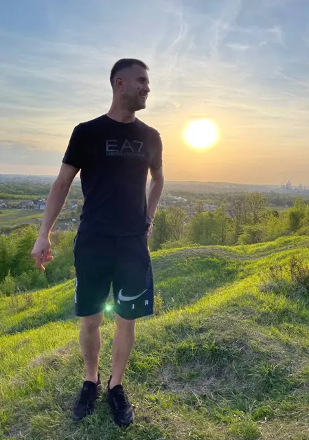 Я Micki, 35 років, знайомлюсь для приємного проведення часу у Рівному