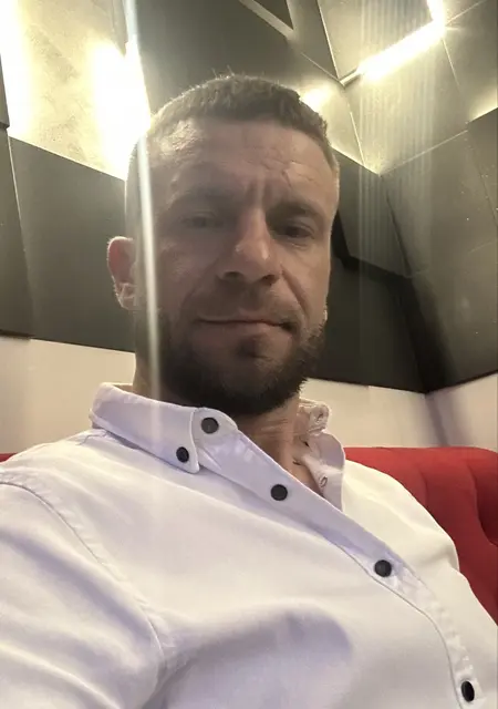 Алексей из Амстердама, мне 34, познакомлюсь для вирта