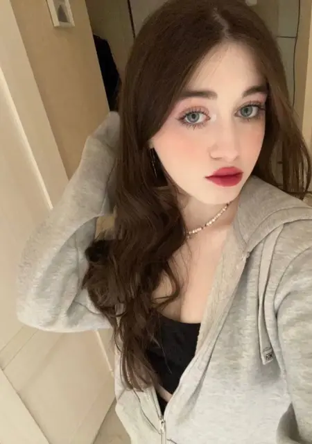 Виктория из Бишкека, мне 19, познакомлюсь для дружбы