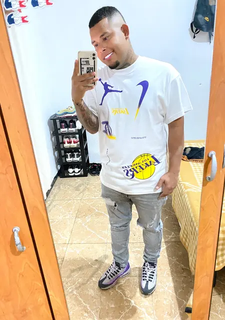 Soy Jose Alejandro, 22 años, conociéndome para pasatiempo agradable en Elche