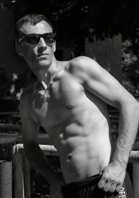 Сергей из Полтавы, мне 29, познакомлюсь на одну ночь