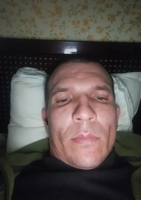 Can из Константиновки, ищу на сайте знакомства на одну ночь