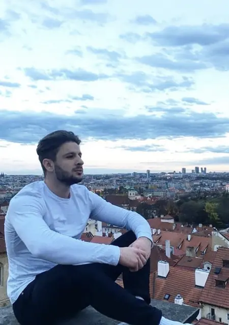 Я Oleg, 30, знакомлюсь для дружбы в Ужгороде