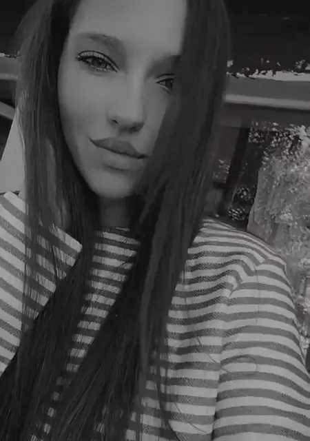 Юличка из Первомайска, ищу на сайте знакомства на одну ночь