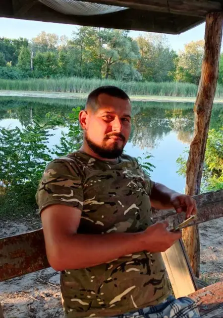 Я Александр, 33 років, знайомлюсь на одну ніч у Петропавлівка