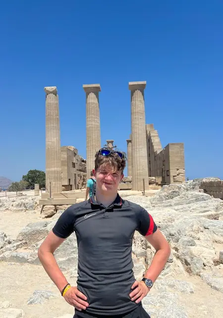 Chris from Lincoln, looking for virtual conversation