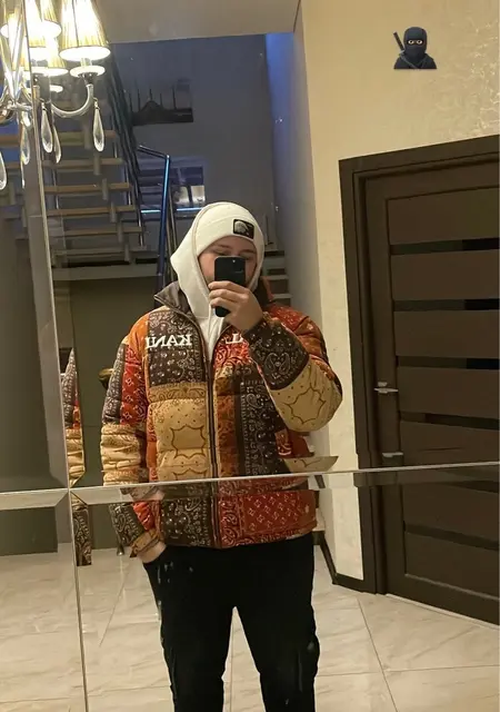 Я Vladislav, 20 років з Одеси, шукаю знайомство для постійних стосунків