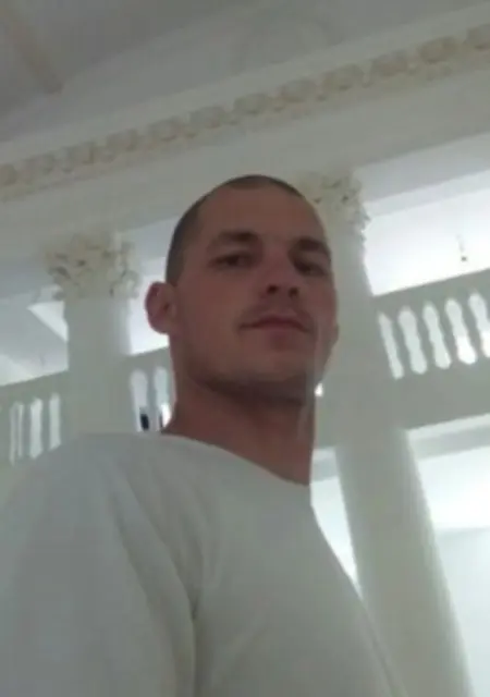 Vasek из Могилёва, мне 37, познакомлюсь для общения