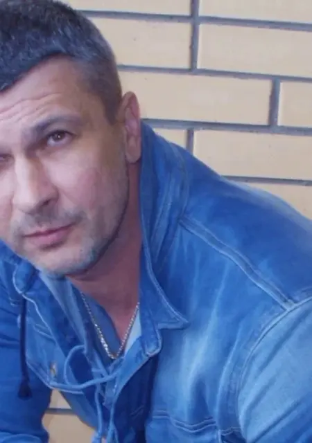 Михаил из Речицы, мне 54, познакомлюсь без обязательств