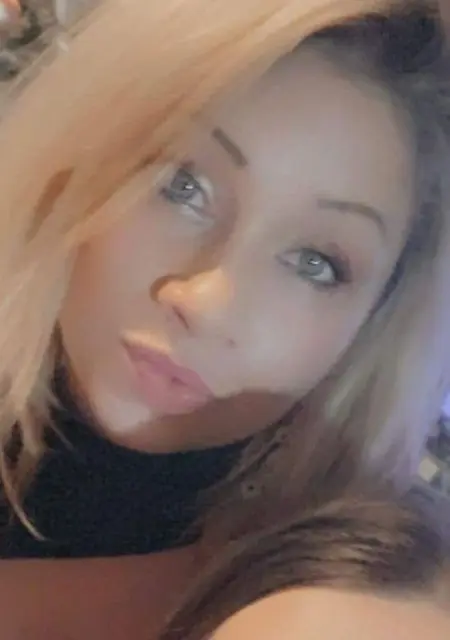 Helena из Парижа, мне 32, познакомлюсь