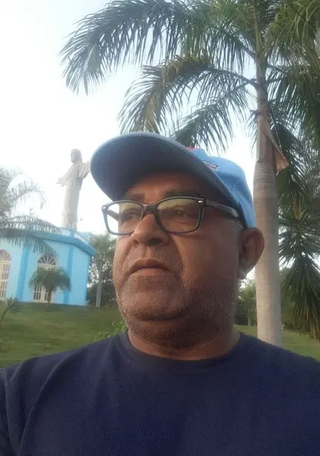 Nivaldo из Лиссабона, мне 42, познакомлюсь для общения