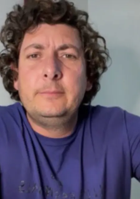 Я Jefferson Agostine, 49, знакомлюсь для постоянных отношений в Лутон