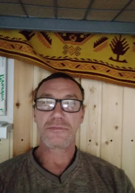 Vova з Донецька, мені 50 років, познайомлюсь для відкриті стосунки