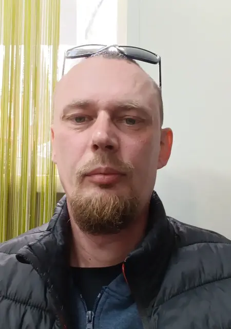 Антон з Слов'янська, шукаю на сайті знайомства на одну ніч