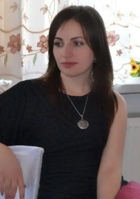 Елена з Рівного, шукаю на сайті знайомства на одну ніч