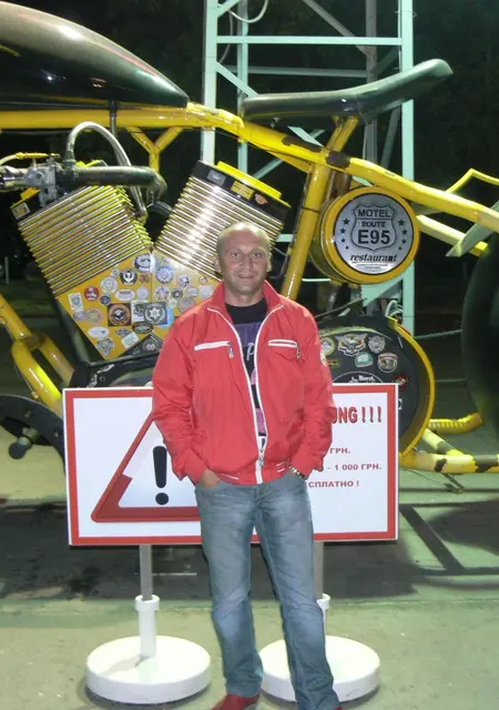 Юрий из Гомеля, ищу на сайте знакомства на одну ночь