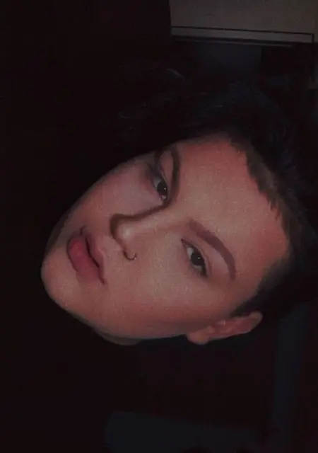 Ionut из Бухареста, мне 20, познакомлюсь