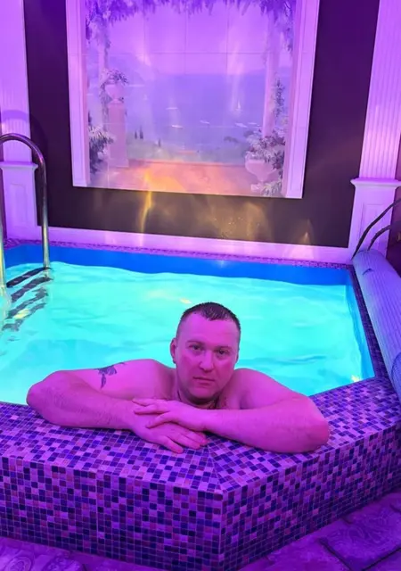 Я Qbezk, 41, знакомлюсь без обязательств в Гродно