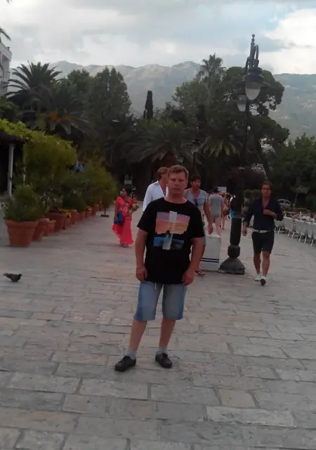 Дмитрий из Смолевичей, ищу на сайте знакомства на одну ночь