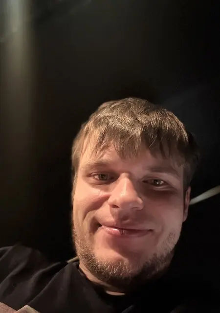 Георгий из Брюсселя, ищу на сайте приятное времяпровождение