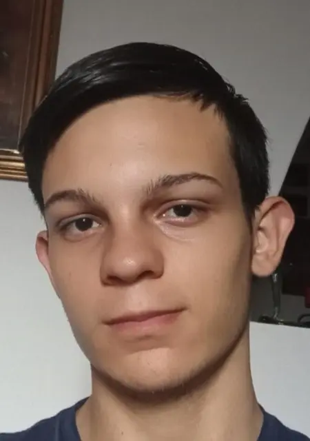 David de Madrid, tengo 19 años, listo para conocer para lío de una noche