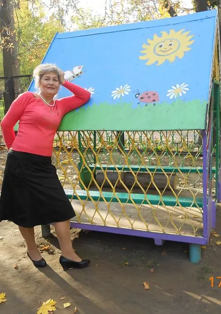 Я Лилия, 65, знакомлюсь для приятного времяпровождения в Никополе