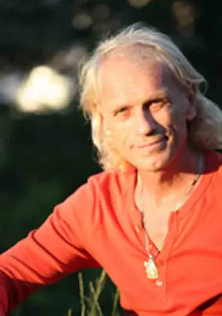 Viktor из Киева, мне 59, познакомлюсь на одну ночь