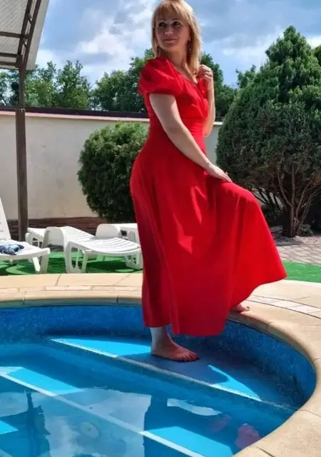 Катя из Киева, мне 46, познакомлюсь на одну ночь