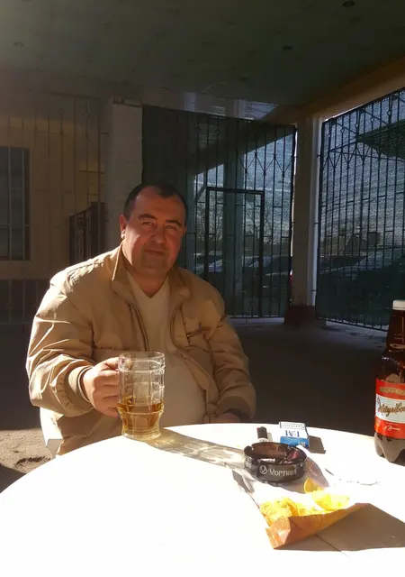 Я Серж, 50 років, знайомлюсь на одну ніч у Харкові