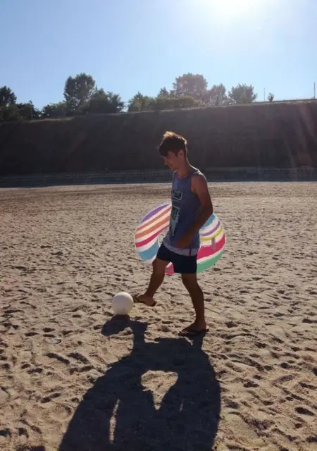 Я Andrei, 23, из Бухареста, ищу знакомство