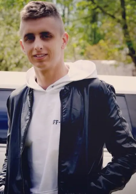 Андрей з Хмельницького, мені 27 років, познайомлюсь без зобов'язань