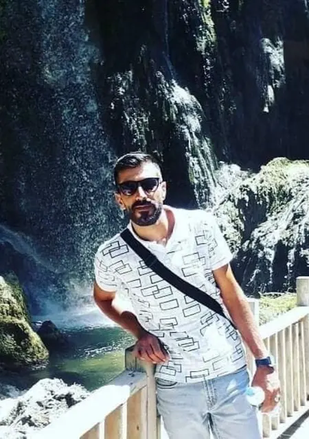 Я Ozan, 29, знакомлюсь в Стамбуле