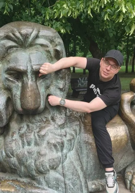 Я Артём, 35 років з Білої Церкви, шукаю знайомства без зобов'язань