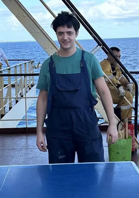 Валера из Кишинёва, ищу на сайте общение