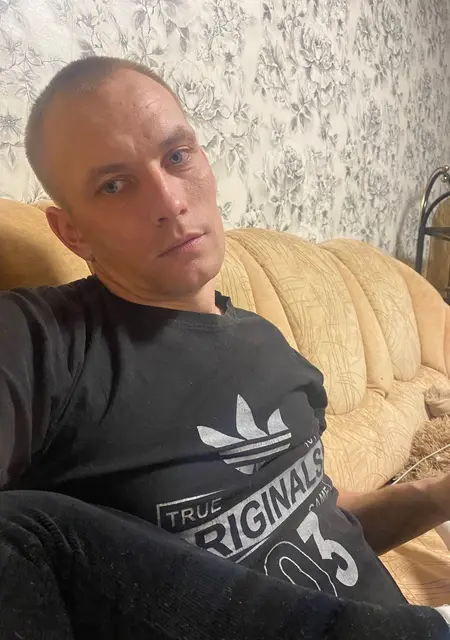 Я Юрий, 36, знакомлюсь на одну ночь в Минске