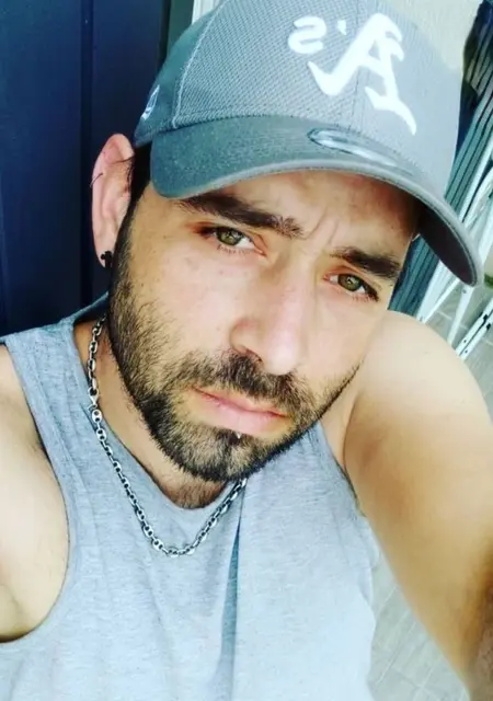 Я Alexis, 39, знакомлюсь в Париже