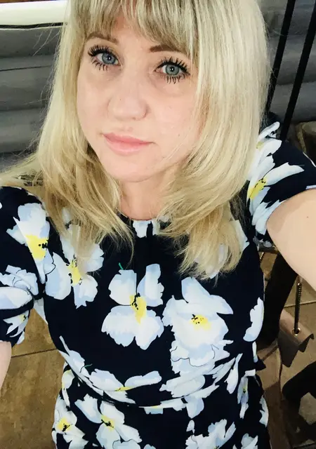 Я Анна, 45, знакомлюсь без обязательств в Львове