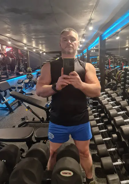 Я Valart, 45 років з Запоріжжя, шукаю знайомства без зобов'язань