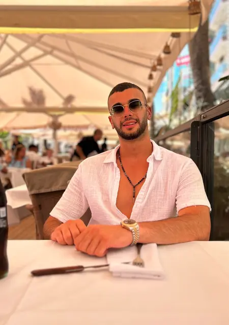 Я Ори, 27, из Иерусалима, ищу знакомство для приятного времяпровождения