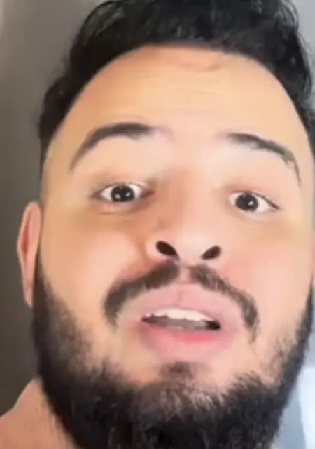 Я Ala, 26, знакомлюсь для открытые отношения в Турине